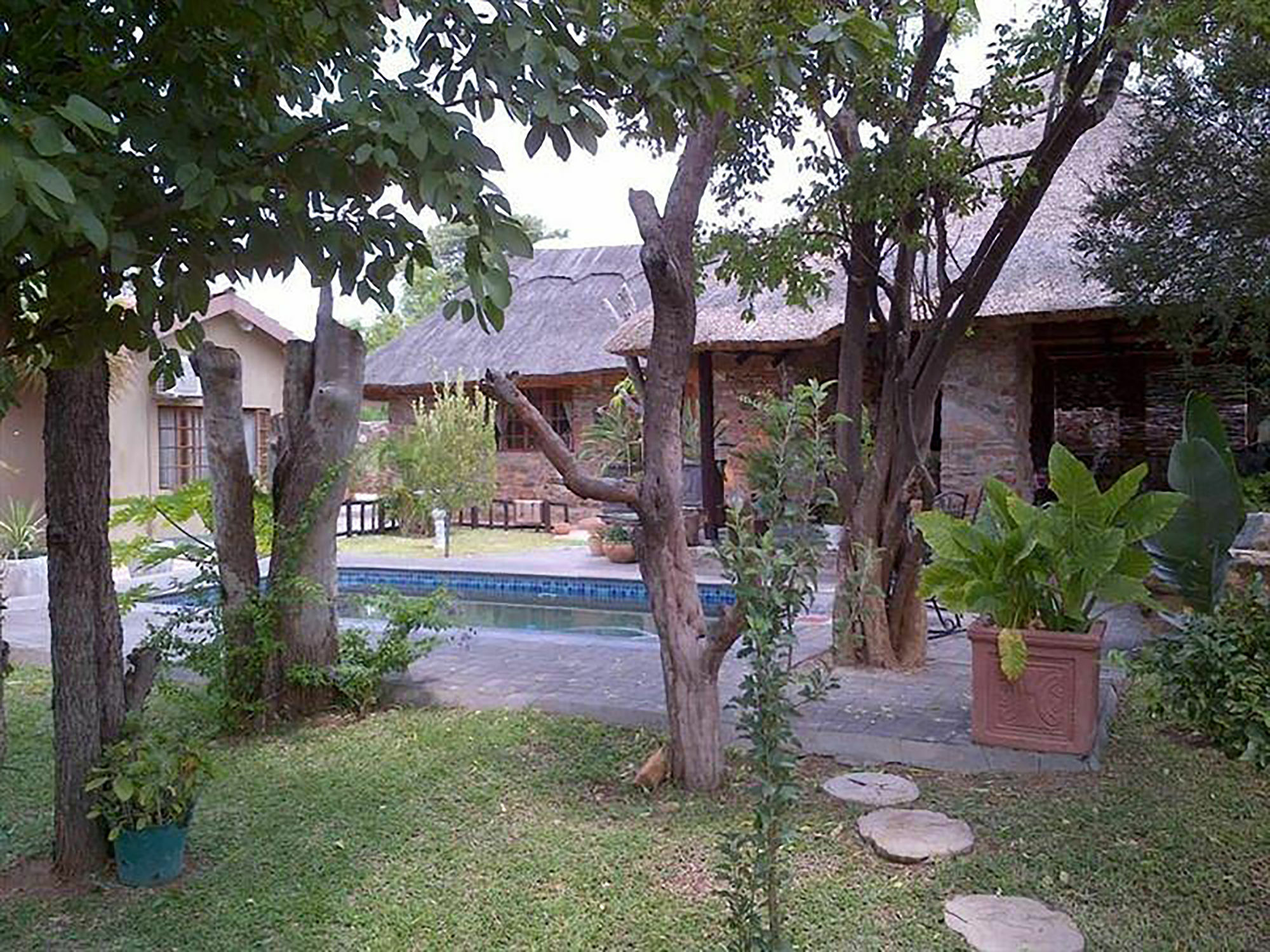 A New Earth Guest Lodge Francistown Exterior foto